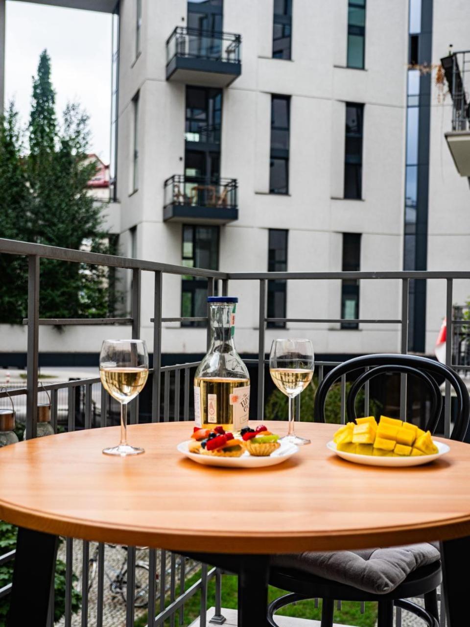 Stylowe Mieszkanie - Metro Dworzec Wilenski, Pge Narodowy Varsóvia Exterior foto